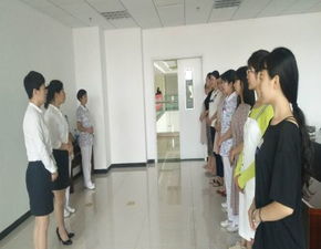 改變從我做起,服務(wù)從心開(kāi)始丨唐山市婦幼保健院舉辦醫(yī)療服務(wù)禮儀培訓(xùn)